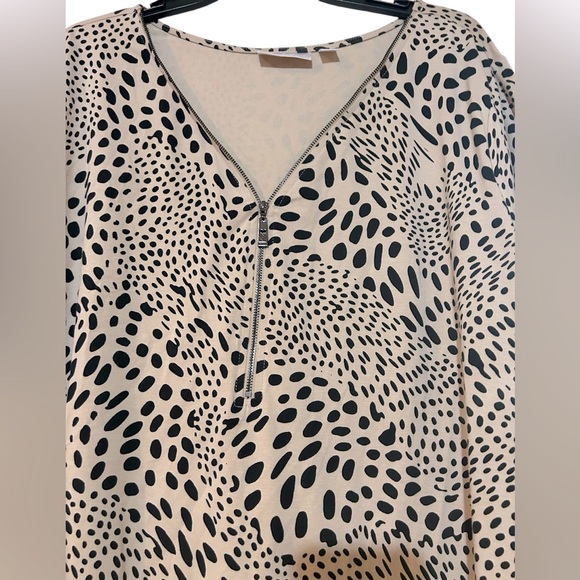 NWOT Animal print top - Picture 2 of 4